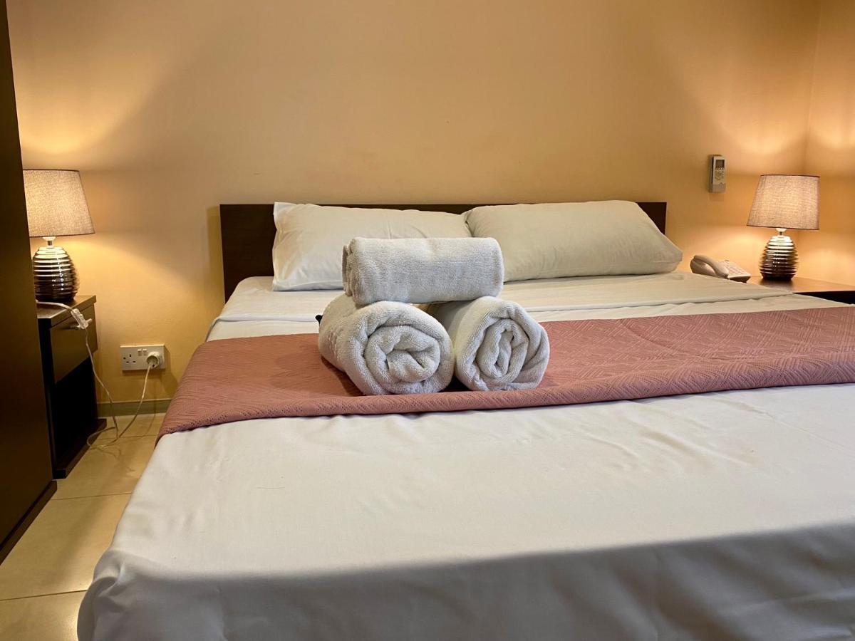 Malta Paradise Hotel Saint Julian's Dış mekan fotoğraf